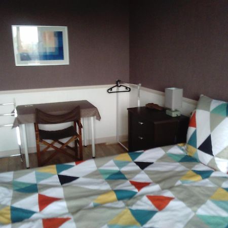 Appartement Les Couesnons à Pontorson Extérieur photo
